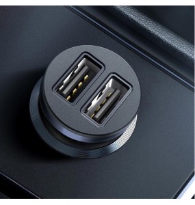 Chargeur Voiture Double port USB Output Max 12W Car Charger